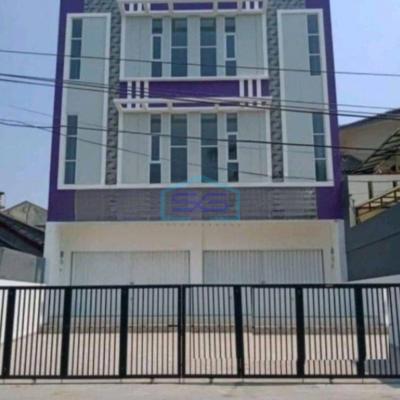 Disewakan Ruko di Kelapa Gading Jakarta Utara Luas Bangunan  300 m²