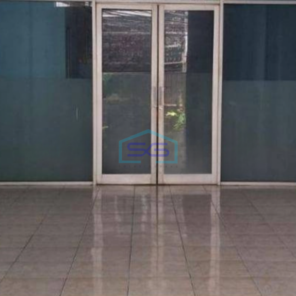 Disewakan Ruko di Cideng Jakarta Pusat Luas Bangunan  300 m²-1