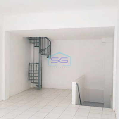 Disewakan Ruko di Pulo Gadung Jakarta Timur Luas Bangunan  132 m²