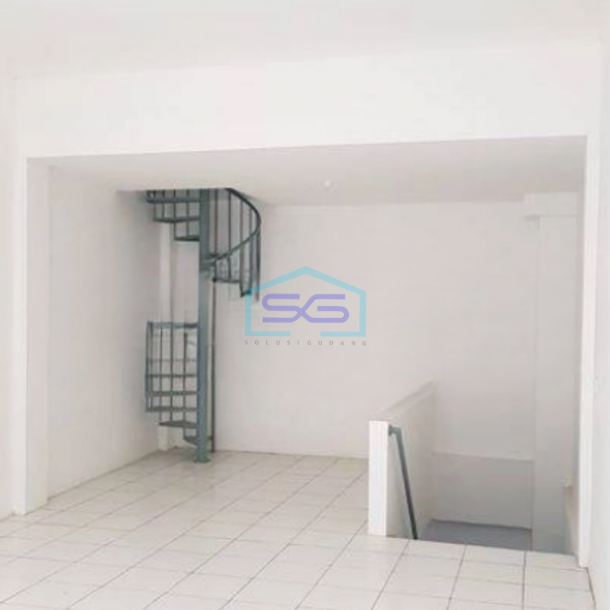 Disewakan Ruko di Pulo Gadung Jakarta Timur Luas Bangunan  132 m²-1