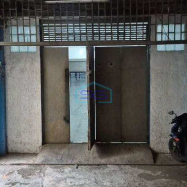 Disewakan Ruko di Pangeran Jayakarta Jakarta Pusat Luas Bangunan 297 m²-1