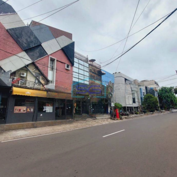 Dijual Ruko di Gambir Jakarta Pusat Luas Tanah 336 m²-1