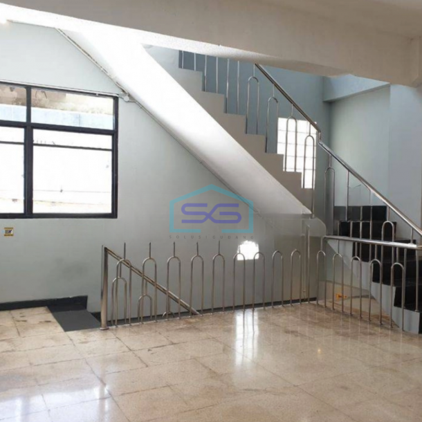 Disewakan Ruko di Fatmawati Jakarta Selatan Luas Tanah  365 m²-1