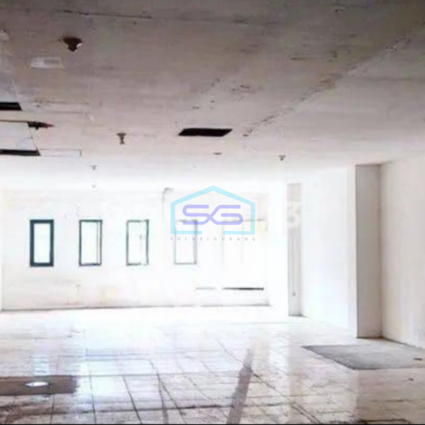 Disewakan Ruang Usaha di Tanah Abang Jakarta Pusat Luas Bangunan 600 m²-2