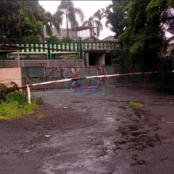 Disewakan Gudang Akses Jalan Besar di Pasar Rebo Jakarta Timur-2