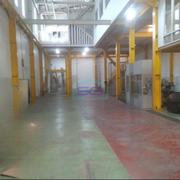 Disewakan Gudang di Pondok Bambu Jakarta Timur Luas Bangunan  900 m²-1