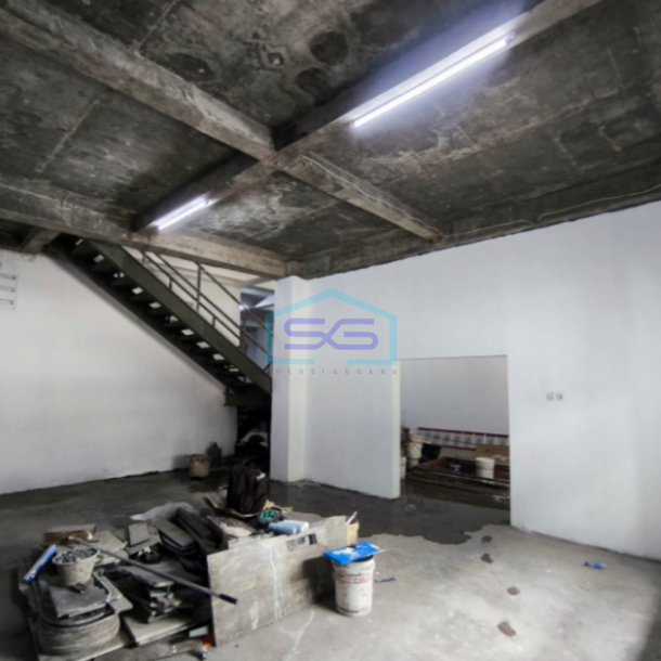 Disewakan Gudang Bizpark Pulogadung Jakarta Timur Luas Bangunan 612  m²-2