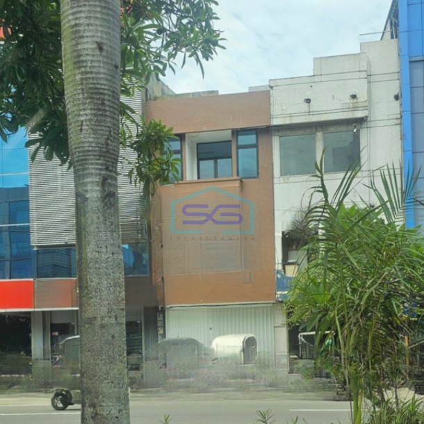Disewakan Ruko di Sunter Jakarta Utara Luas Bangunan  285 m²-3