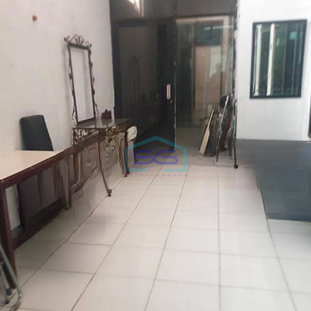 Disewakan Ruko di Mangga Besar Jakarta Barat Luas Tanah 400 m²-2
