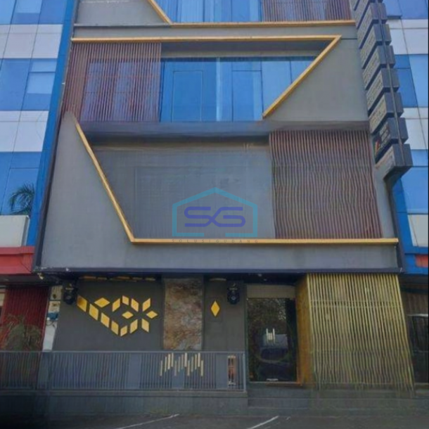 Disewakan Ruko di Kelapa Gading Jakarta Utara Luas Tanah 170 m²-1