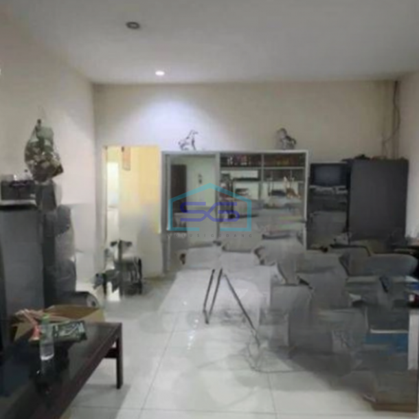 Disewakan Ruko di Gajah Mada Jakarta Pusat Luas Bangunan  672 m²-1
