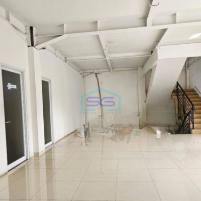 Disewakan Ruko di Kelapa Gading Jakarta Utara Luas Tanah 306 m²