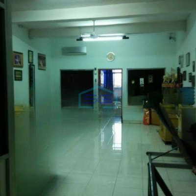 Disewakan Ruko di Sunter Jakarta Utara Luas Bangunan  330 m²-2