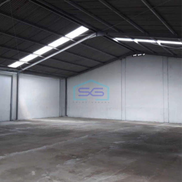 Disewakan Gudang Luas Tanah 1050 m2 Lokasi Bebas  Banjir di Kiaracondong Bandung-1