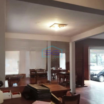 Disewakan Ruko Luas Tanah  890 m² Lokasi Strategis di Pasteur Bandung-2