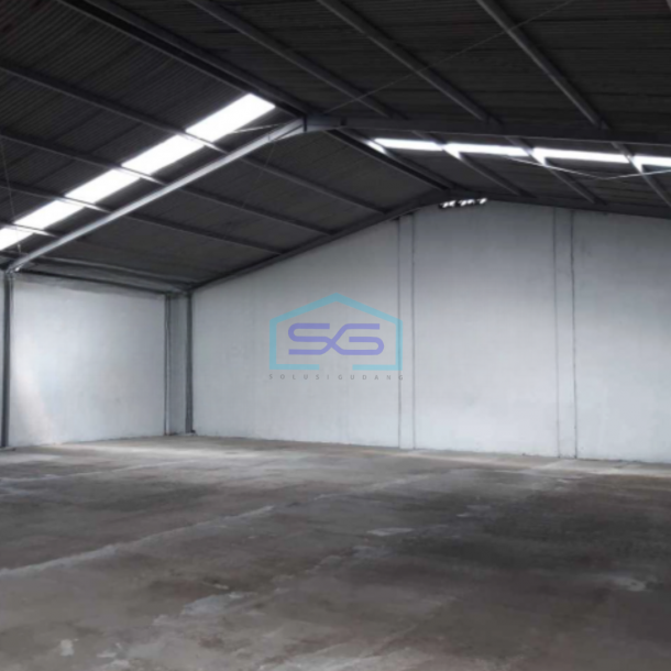 Disewakan Gudang Ada Kantor Luas Tanah 1050 m² Lokasi Bebas Banjir di Kiaracondong Bandung-2