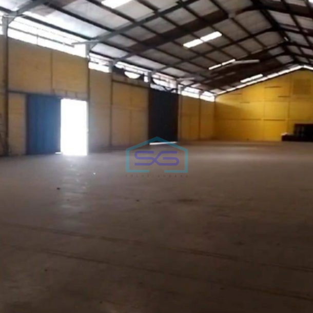 Disewakan Gudang Dan Kantor Bagus Strategis Siap Pakai di Cimahi LT 2300m2-2