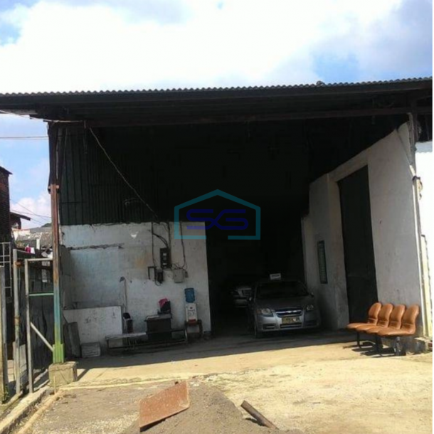 Disewakan Gudang Luas Strategis di Dekat Stasiun Kiaracondong Bandung LT 1050m2-2