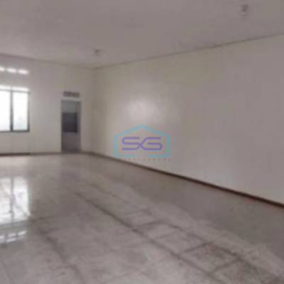 Dijual Gudang Murah Siap Pakai Luas Bangunan  720 m² di Kopo Bandung-3