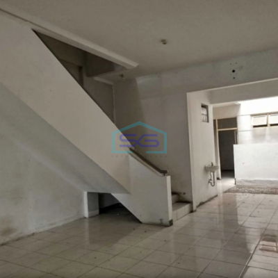 Disewakan Ruko Luas Bangunan 120 m² Lokasi Kota Baru Parahyangan Bandung