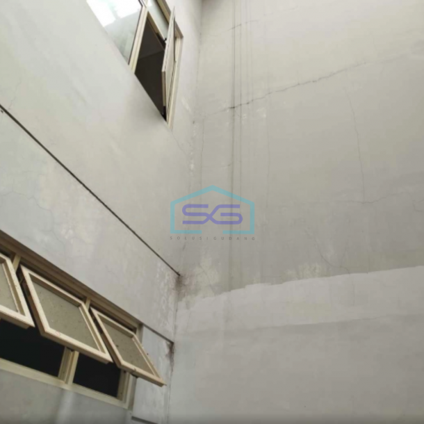 Disewakan Ruko Luas Bangunan 120 m² Lokasi Kota Baru Parahyangan Bandung-1