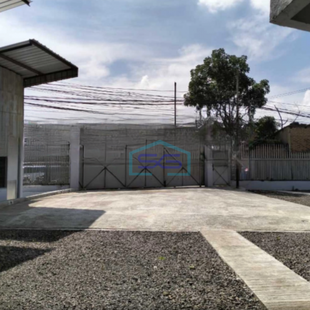 Disewakan Gudang Luas Tanah 2600 m² Lokasi Soekarno Hatta Bandung-1