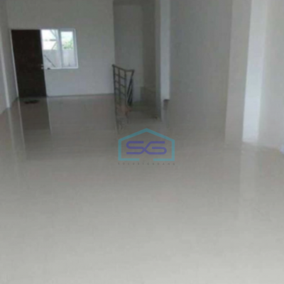 Disewakan Ruko 3 Lantai Luas Tanah 140 m² Lokasi Strategis di Sukajadi Bandung