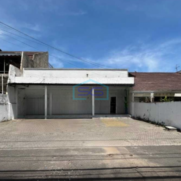 Disewakan Ruko ex Alfamart Komersil Bangunan Loss Di Jemursari Surabaya Luas Bangunan  241 m²-1