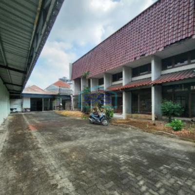 Dijual Gudang Kantor Raya Kendang Sari Surabaya Selatan Siap Pakai Usaha Luas Bangunan 1000 m²