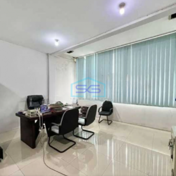 Dijual Ruko Ngagel Surabaya Timur Dkt Pusat 2 Lantai Termurah Siap Huni Luas Bangunan 126 m²-2