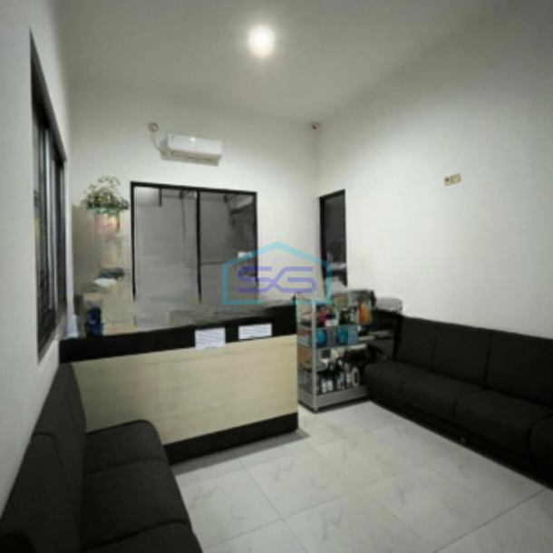 Dijual Ruang Usaha Luas Bangunan  550 m² Lokasi Strategis di Semarang-4