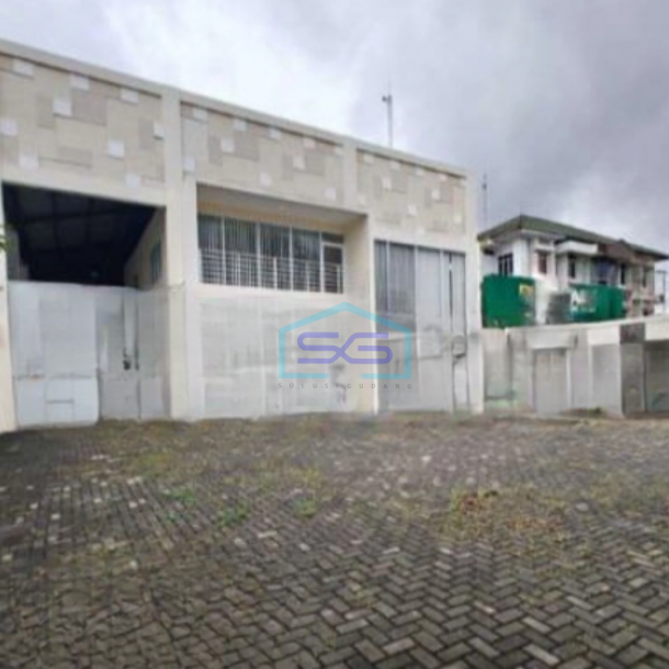 Disewakan Gudang Akses Container Luas Tanah  2270 m² Lokasi Bebas Banjir di Gamping Sleman-1