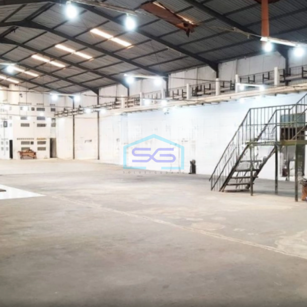 Disewakan Gudang Ada Kantor Lokasi Kaligawe Semarang-2