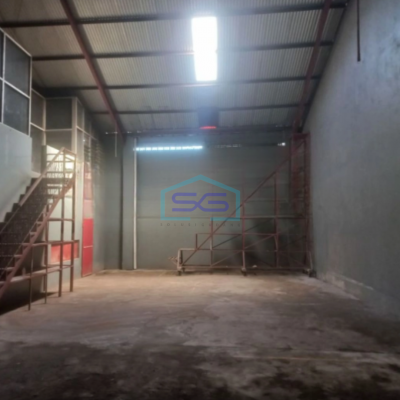 Disewakan Gudang Ada Kantor Luas Bangunan 350 m² Lokasi Strategis di Gamping Sleman Yogyakarta-3