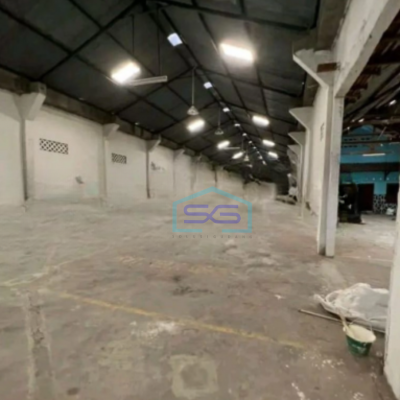 Disewakan Gudang Ada Kantor Akses Container Luas tanah  2000 m² Lokasi Sewon Bantul Yogyakarta-4