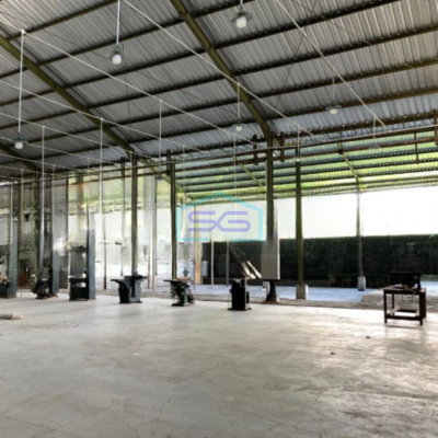 Disewakan Gudang Ada Kantor Luas Bangunan  2600 m² Lokasi Strategis di Gamping Sleman Yogyakarta-4