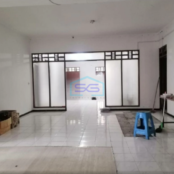 Disewakan Kantor Luas Tanah  900 m² Lokasi Strategis di Mlati Sleman Yogyakarta-1