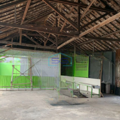 Disewakan Gudang Ada Kantor Luas Bangunan 700 m² Lokasi Strategis di Mantrijeron Yogyakarta-2