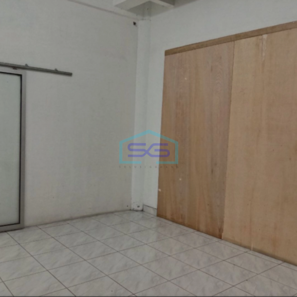 Disewakan Ruko 2 Lantai Luas Bangunan 120 m² Lokasi Strategis di Umbulharjo Yogyakarta-4