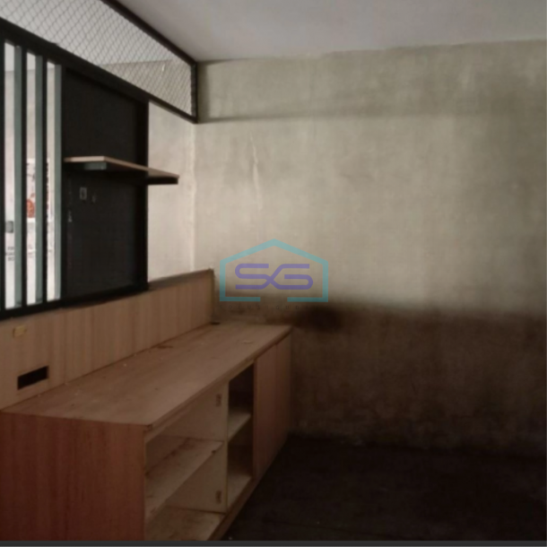 Disewakan Ruko Luas Bangunan  120 m² Lokasi Strategis di Depok Sleman Yogyakarta-1