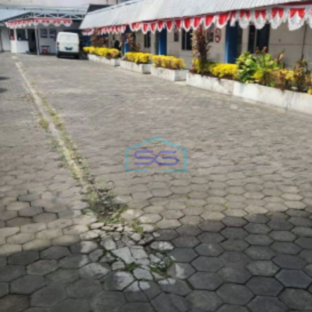 Disewakan Gudang Luas Bangunan  900 m² Ada Kantor Lokasi Mlati Sleman Yogyakarta-1