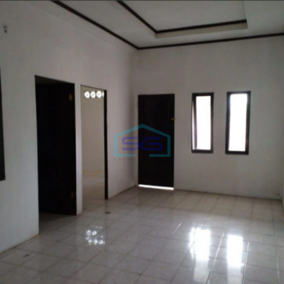 Disewakan Ruko 2 Lantai Luas Tanah  130 m² Lokasi Ngaglik Sleman Yogyakarta-4