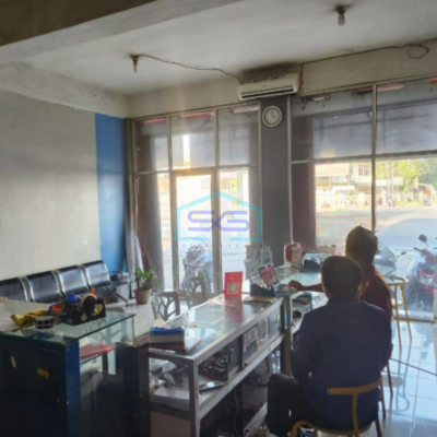 Disewakan Ruko Luas Bangunan  210 m² 2 Lantai Lokasi Depok Sleman Yogyakarta-3