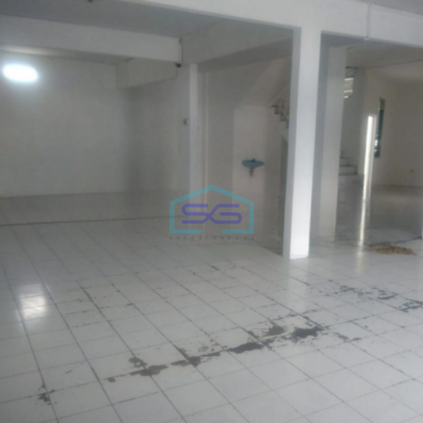 Disewakan Ruko 3 Lantai Luas Bangunan  300 m² Lokasi Yogyakarta-2