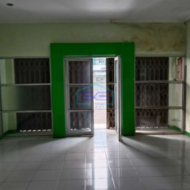 Disewakan Ruko 3 Lantai Luas Bangunan  146 m² Lokasi Sleman Yogyakarta-4