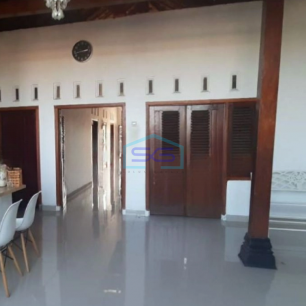 Disewakan Ruko 2 Lantai Luas Tanah 200 m² Lokasi Mlati Sleman Yogyakarta-3