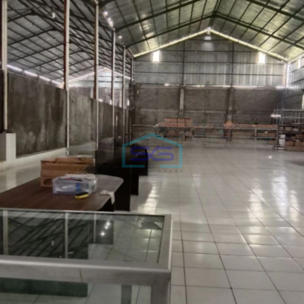Disewakan Gudang Ada Kantor Luas Bangunan  4000 m² Lokasi Ngaglik Sleman Yogyakarta-4
