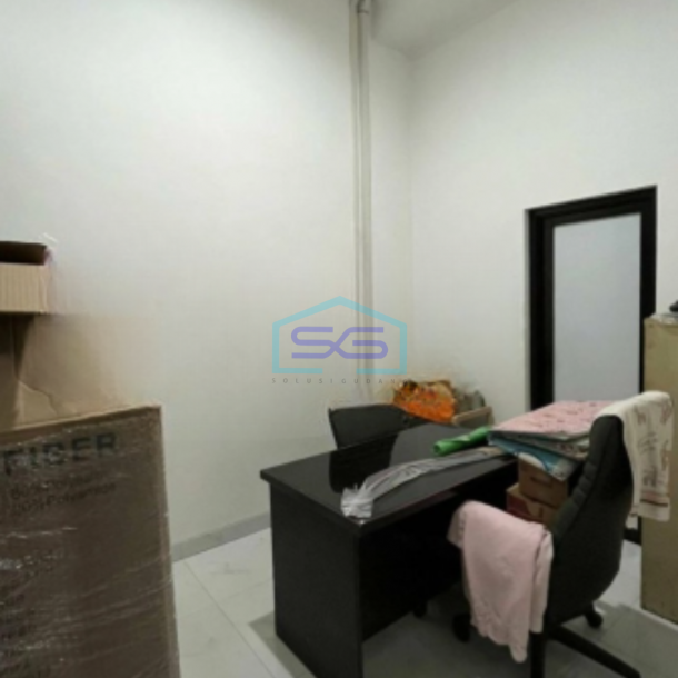 Dijual Ruang Usaha Luas Tanah  325 m² Lokasi Semarang Utara-4