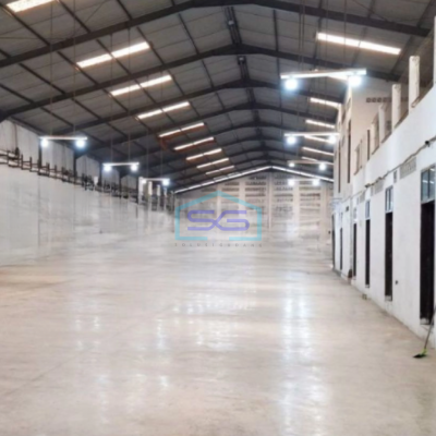 Dijual Gudang Luas Tanah 2200 m² Lokasi Bebas Banjir di Kaligawe Semarang