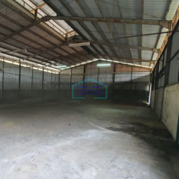 Dijual Gudang Ada Kantor Siap Pakai Luas Bangunan  828 m² Lokasi Bekasi Utara-3
